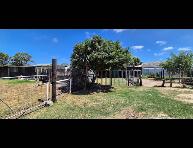 10,743M² SMALLHOLDING FOR SALE IN MORNING STAR